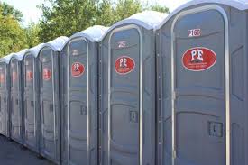 Best Portable Restroom for Sporting Events  in Roanoke, IL